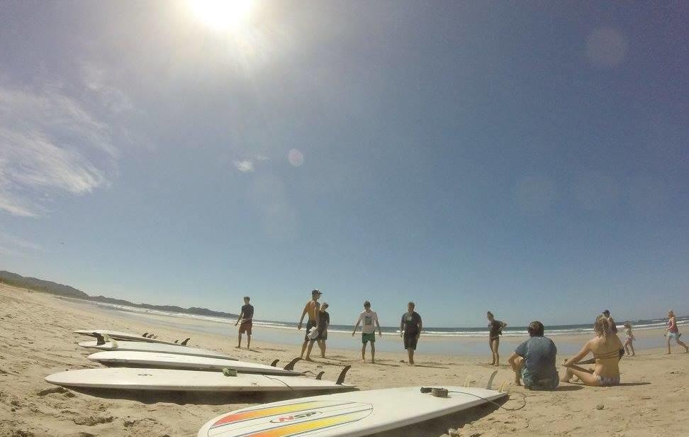 Отель Burnt Toast Surfcamp Носара Экстерьер фото